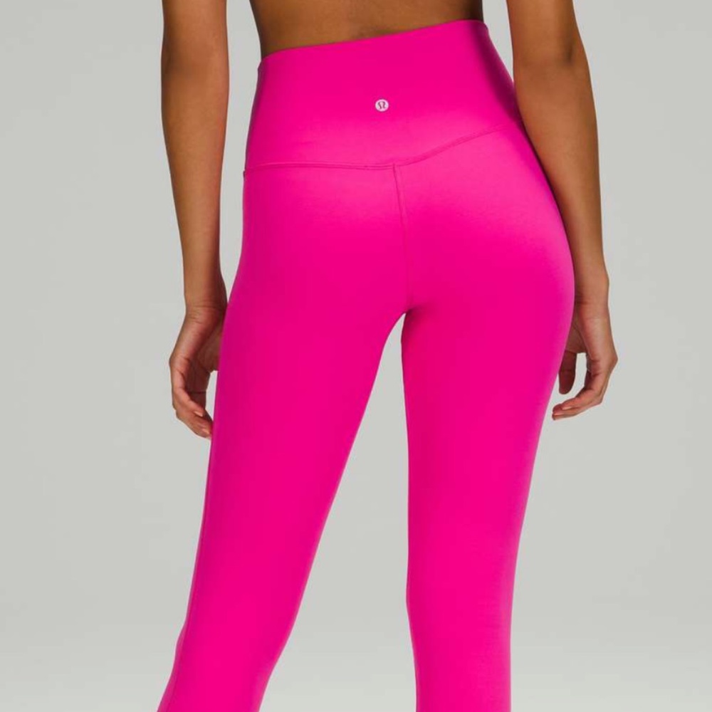 Rare pink Lululemon wunder under pant 25” size 4